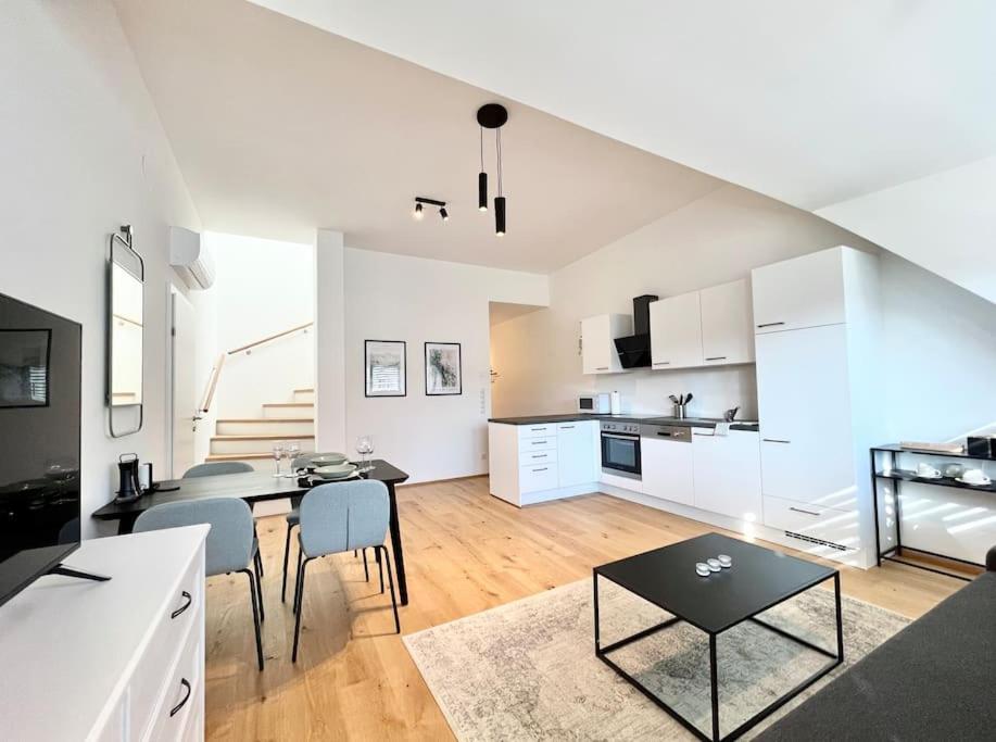 Orestaliving - Penthouse In 1020 Wien Exteriör bild